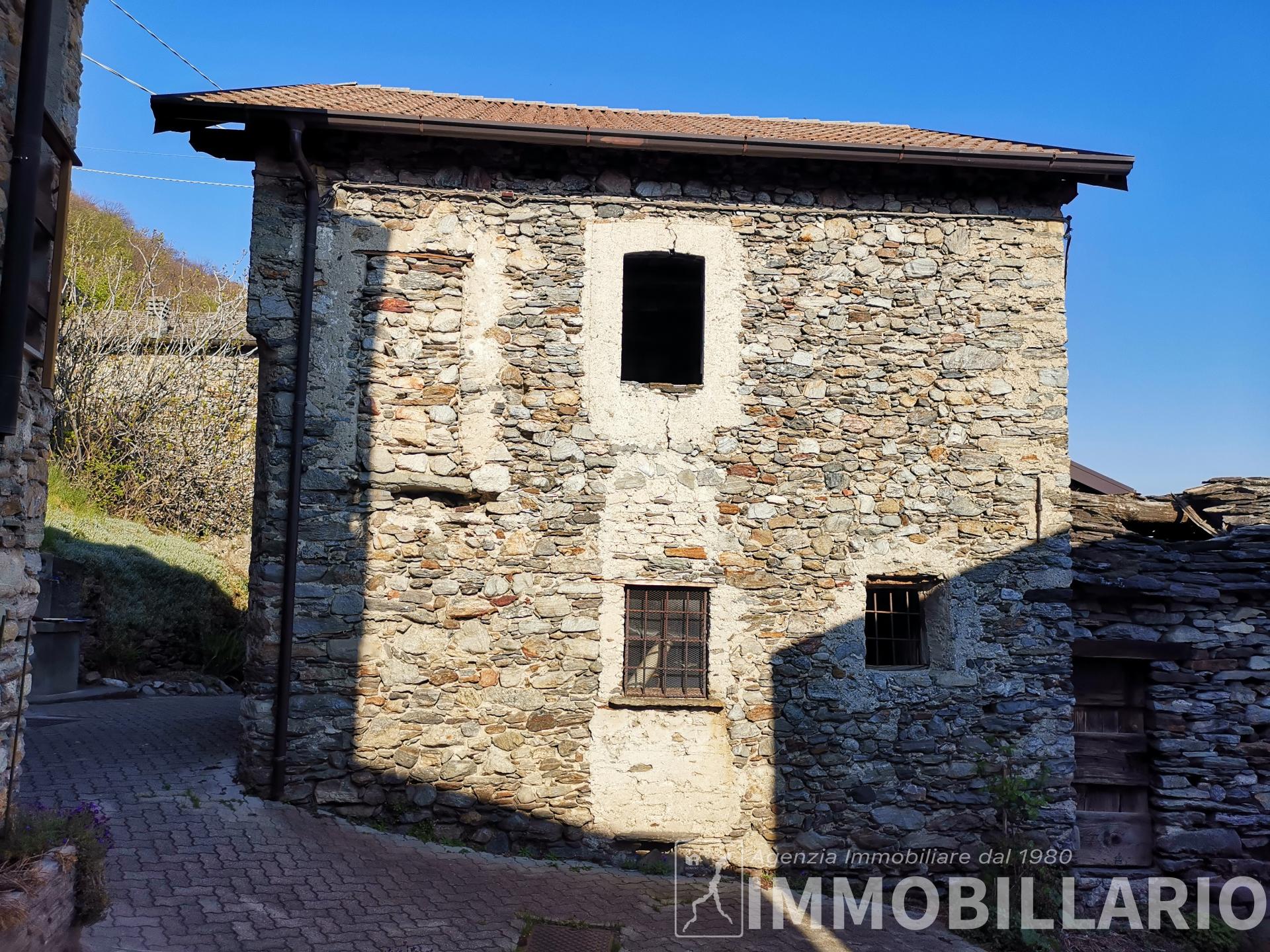 Porzione di casa in caratteristico borgo Sorico 3